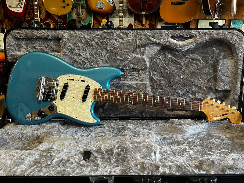 Fender Vintera '60s Mustang Lake Placid Blue 2021