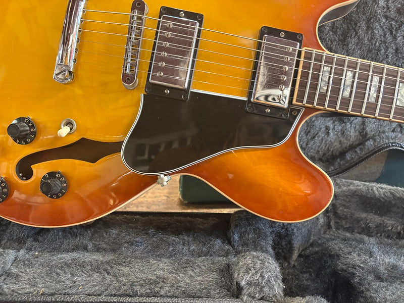 Gibson Custom Shop Larry Carlton Signature ES-335 Carlton Burst 2007