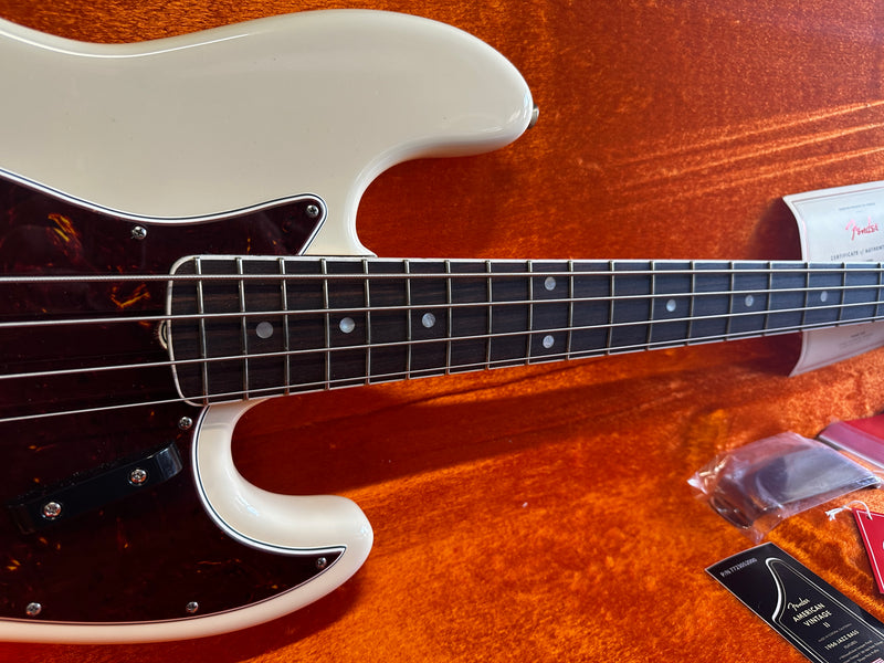 Fender American Vintage II 1966 Jazz Bass Olympic White 2023