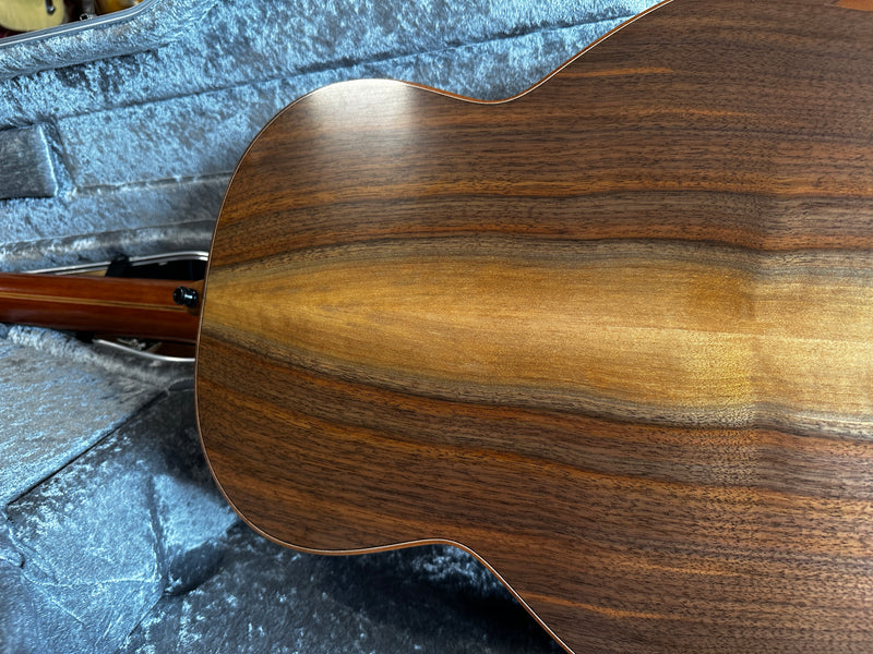 McIlroy A25 Western Red Cedar / English Black Walnut 2021