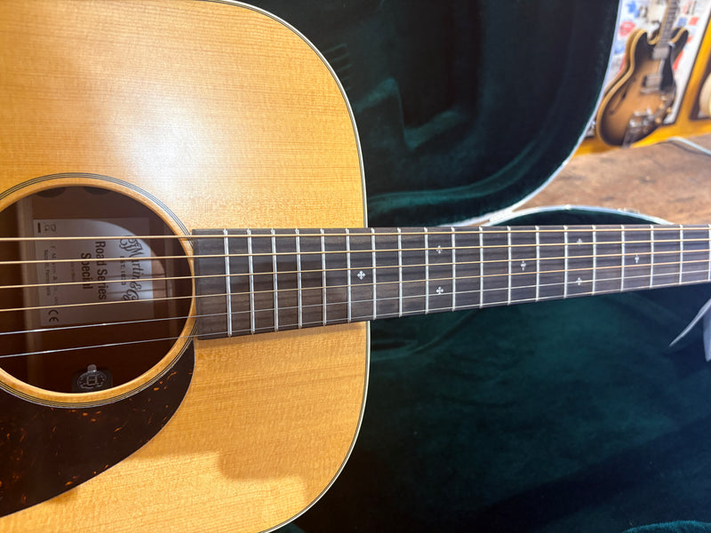 Martin Vintage Inspired Road Series D-10E Special