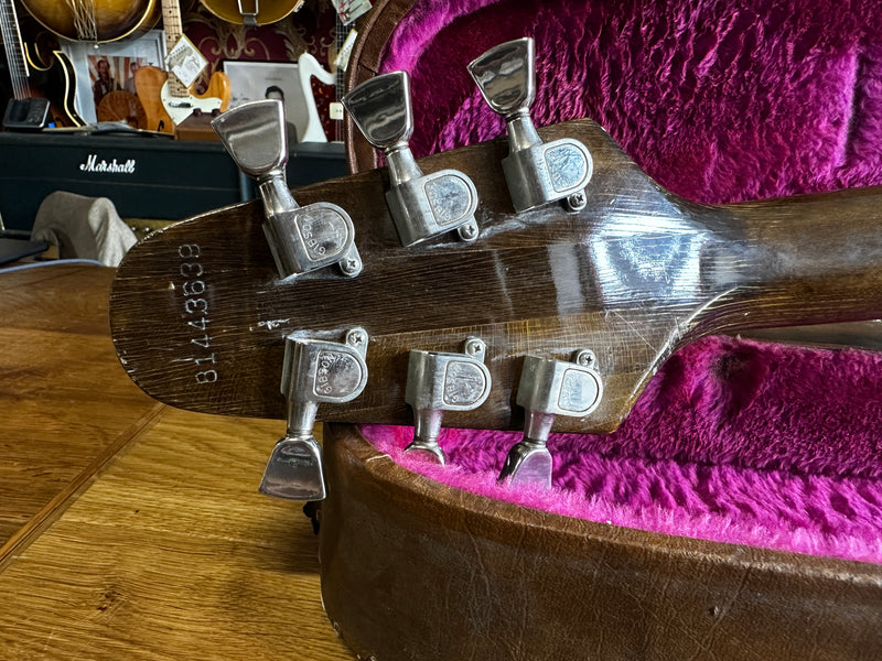 Gibson The "V" CMT Sunburst 1983
