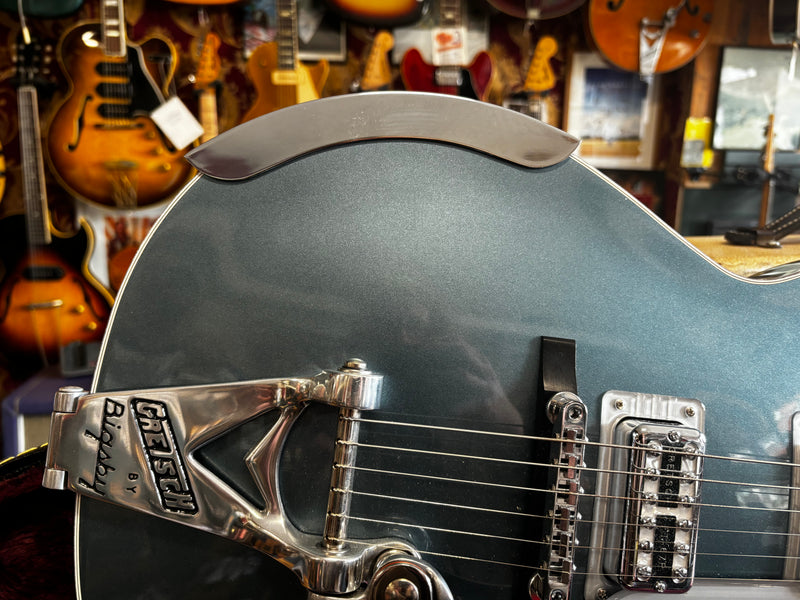 Gretsch G6134T-140 140th Anniversary Double Platinum Penguin 2023