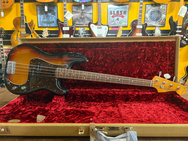 Fender PB-62 Precision Bass Reissue Sunburst