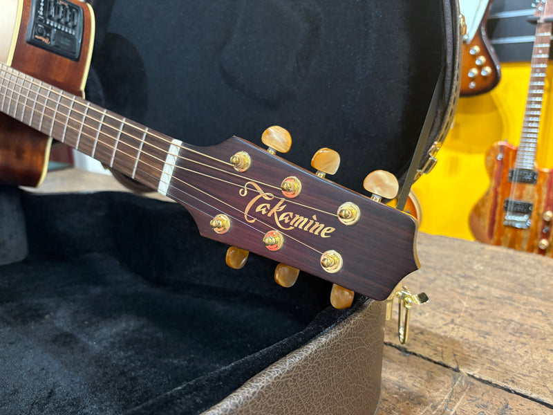 Takamine P3DC