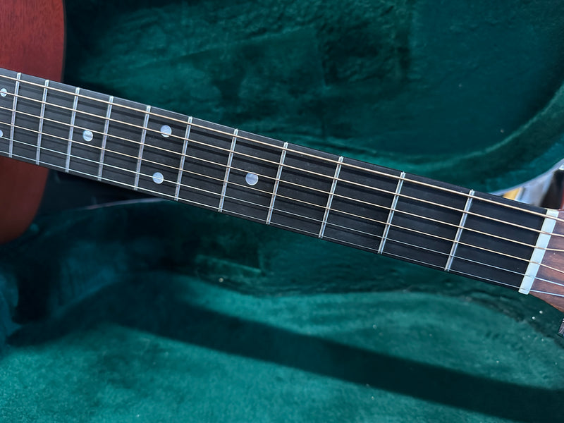 Martin D-16GT Natural 2012