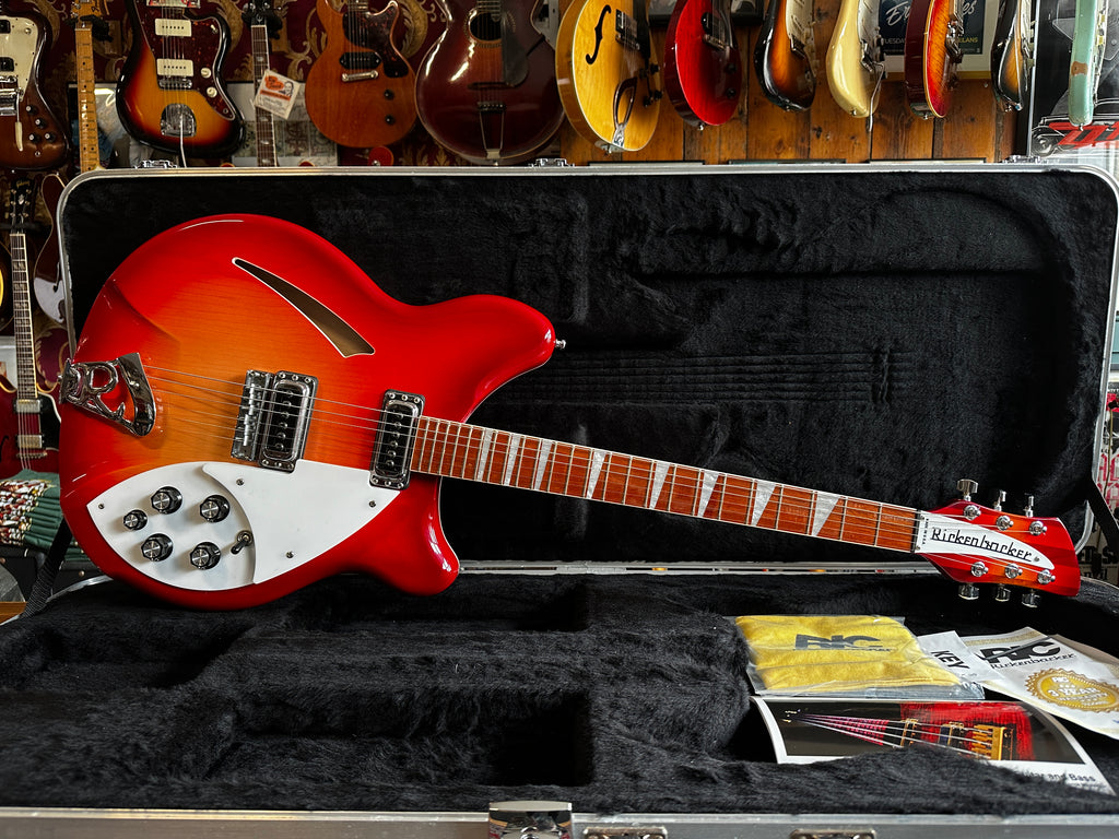 Rickenbacker 360 Fireglo 2018 - Some Neck Guitars
