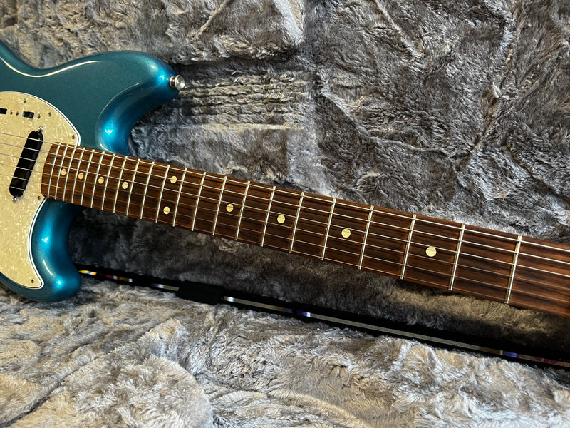Fender Vintera '60s Mustang Lake Placid Blue 2021