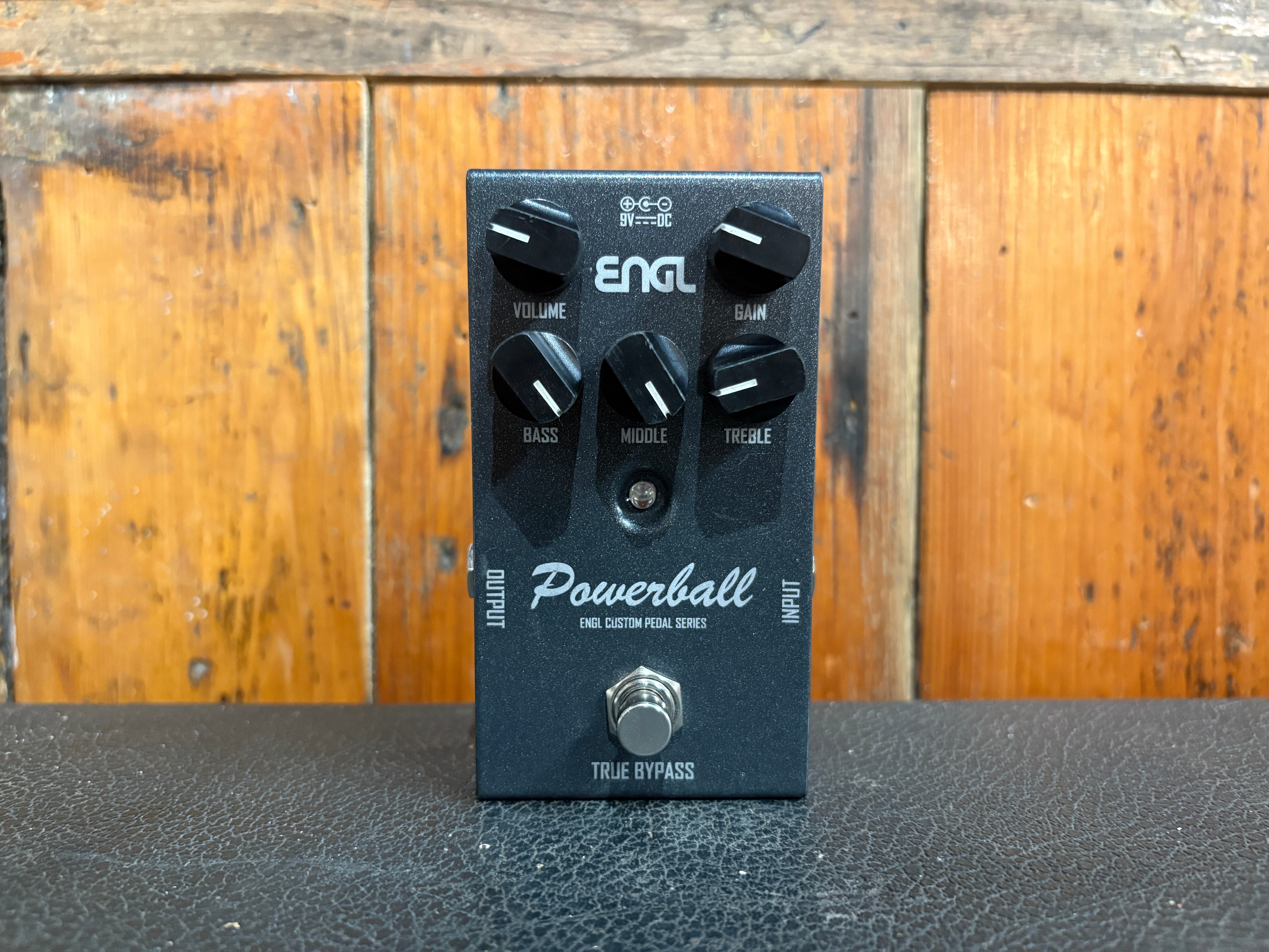 ギター ENGL powerball distortion ENGL Powerball Pedal: Lead Distortion Stompbox | First Look