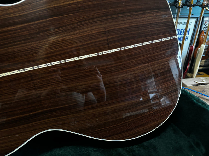 Martin Standard Series 000-28 Sunburst