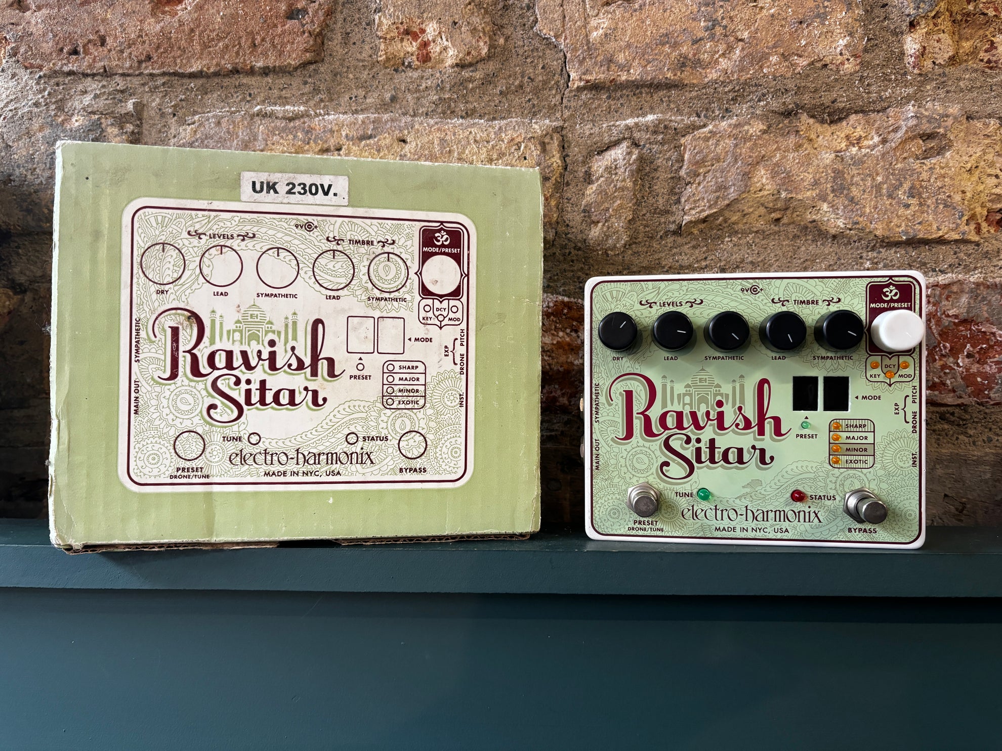 sitar pedal Electro Harmonix Ravish Sitar