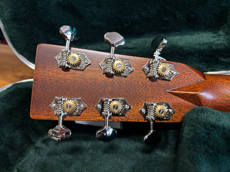 Martin Standard Series OM-28