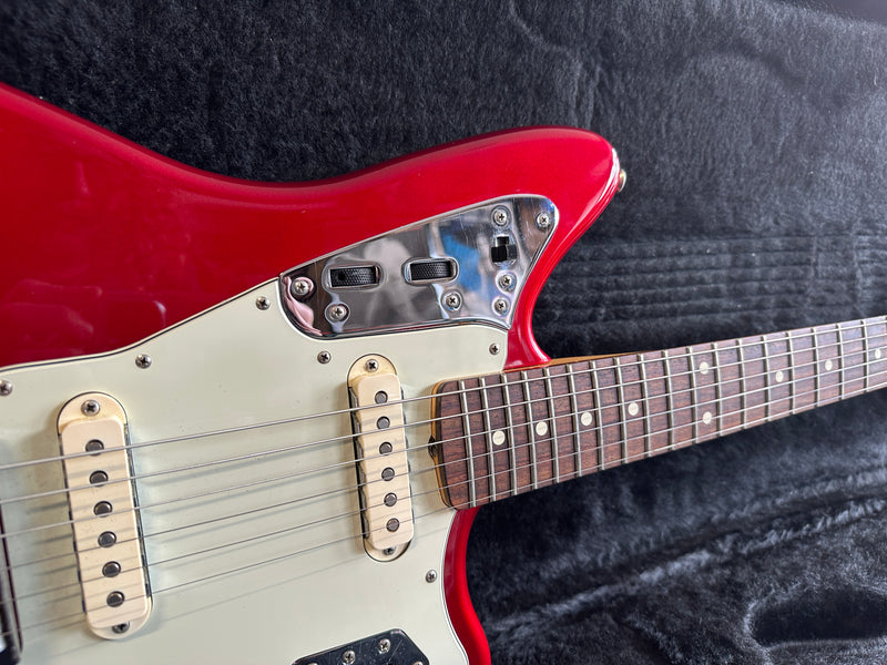 Fender Classic Player Jaguar Special Candy Apple Red 2013
