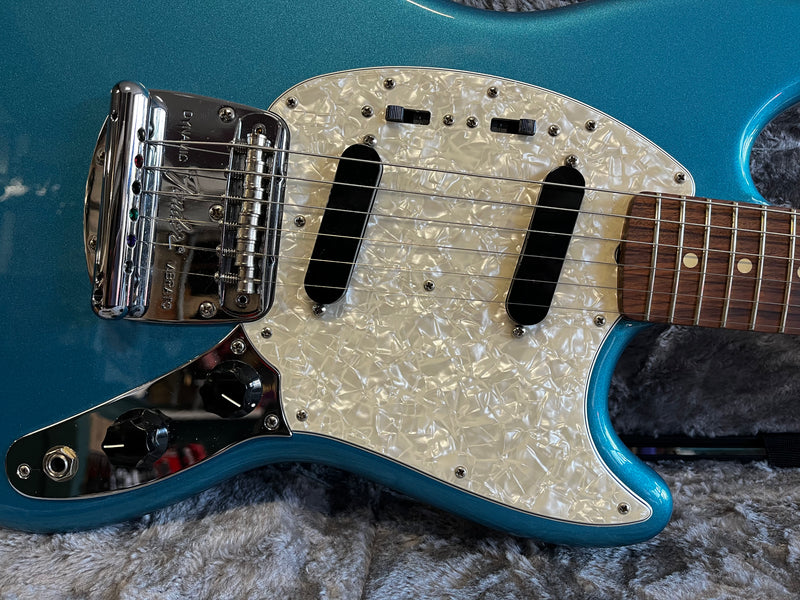 Fender Vintera '60s Mustang Lake Placid Blue 2021