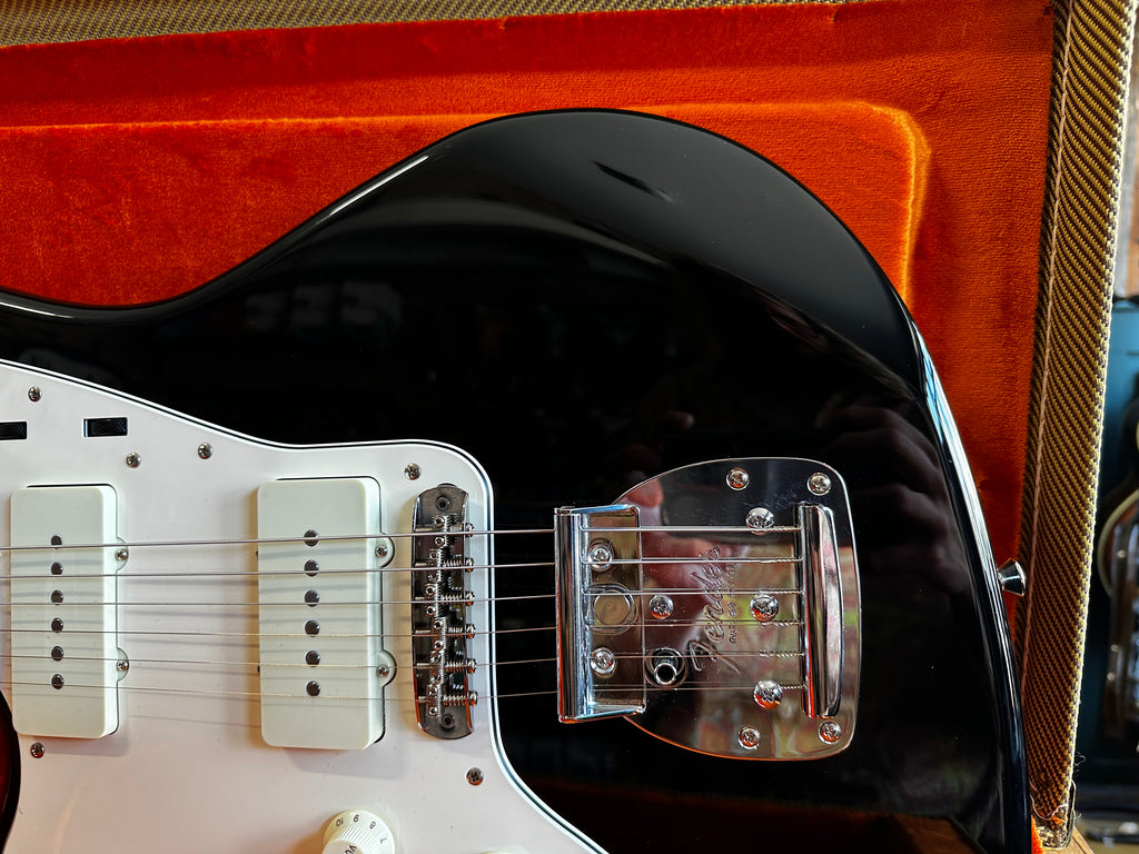 Fender MIJ Jazzmaster LeftHanded Black 2019 Some Neck Guitars
