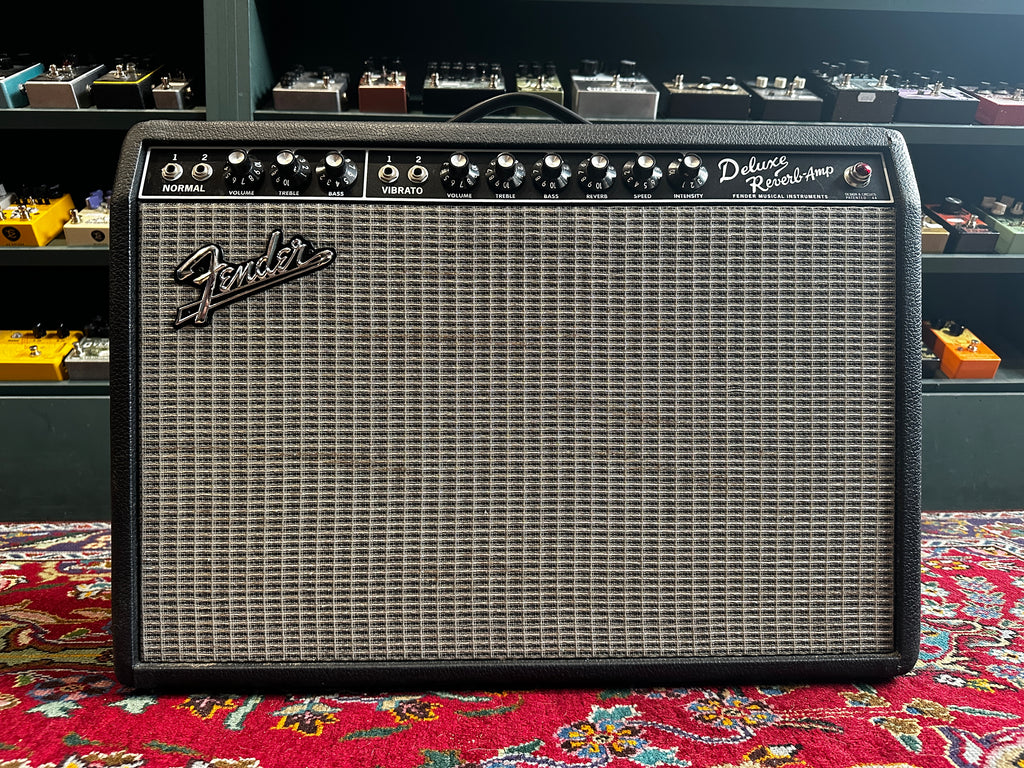 Fender '65 Deluxe Reverb Reissue - Some Neck Guitars