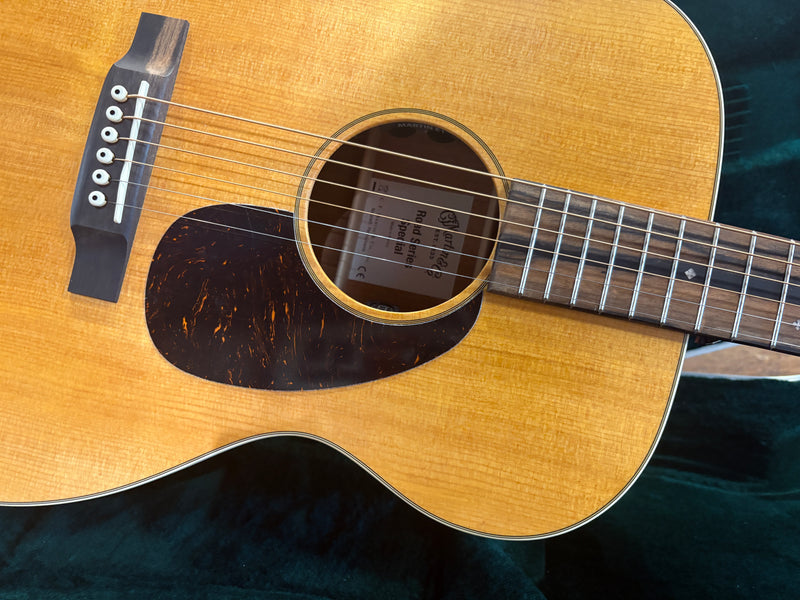 Martin OM-10E Special Vintage Inspired