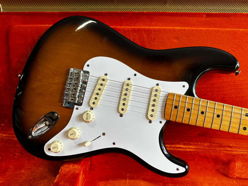 Fender American Vintage Reissue '57 Stratocaster Sunburst 2000