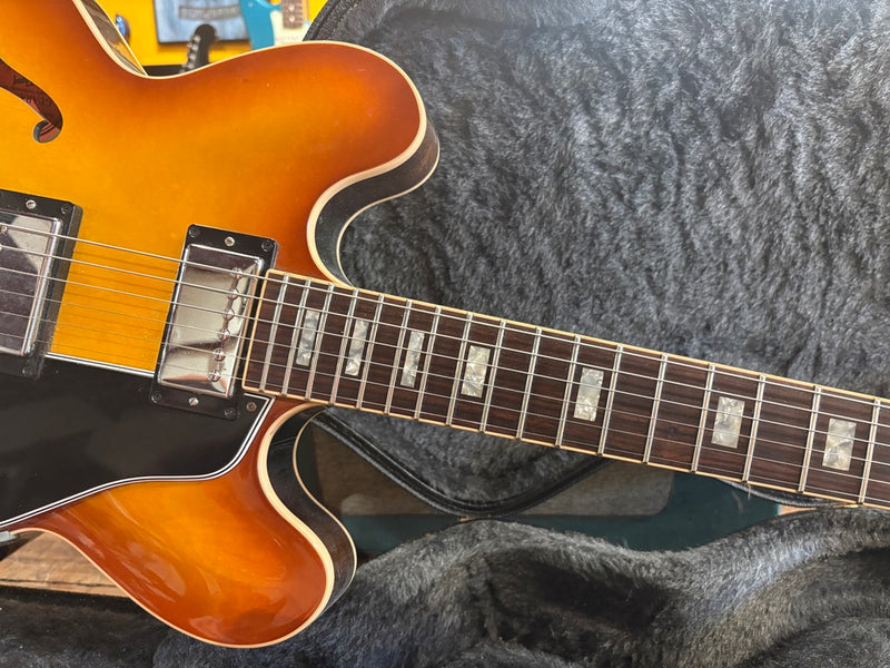 Gibson Custom Shop Larry Carlton Signature ES-335 Carlton Burst 2007