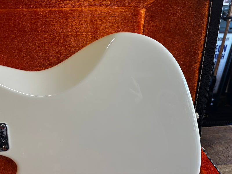 Fender American Vintage II 1966 Jazz Bass Olympic White 2023