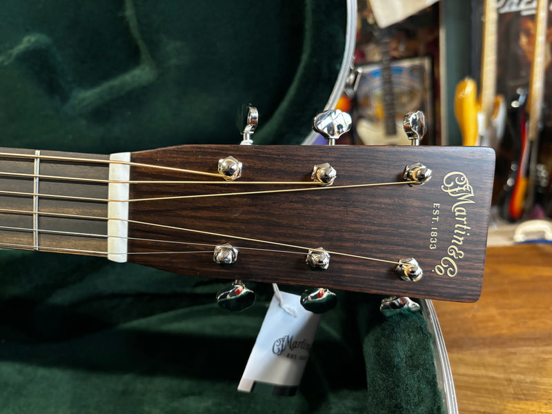 Martin Standard Series OM-28