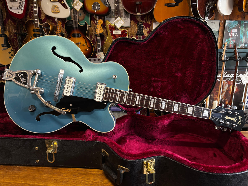 Guild X-160 Rockabilly Metallic Blue 1997 - Some Neck Guitars