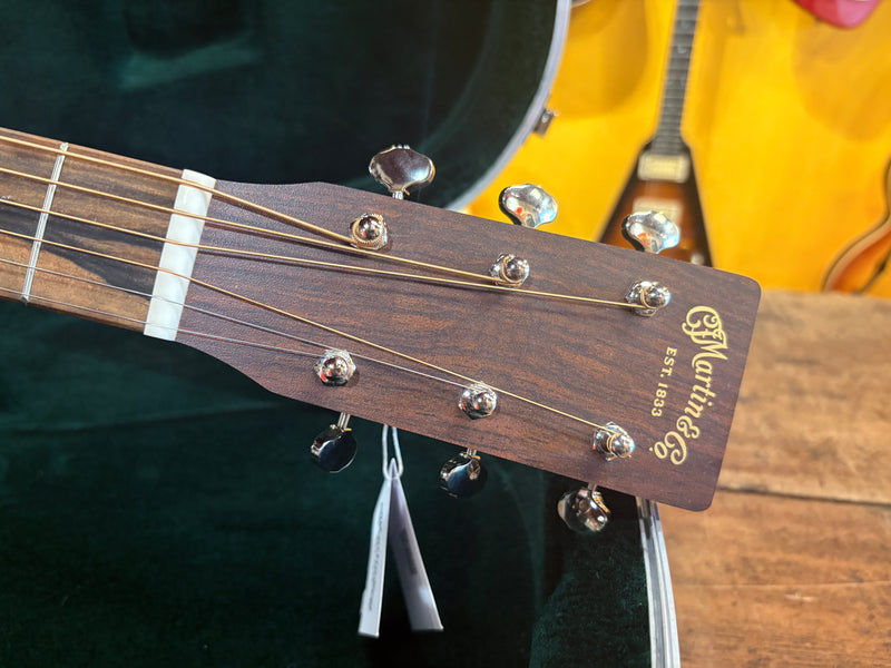 Martin OM-10E Special Vintage Inspired