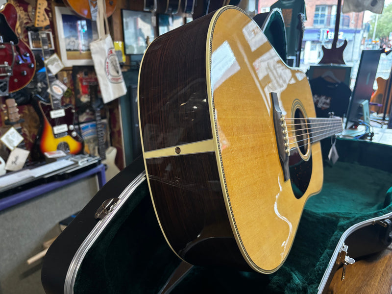 Martin Standard Series HD-28