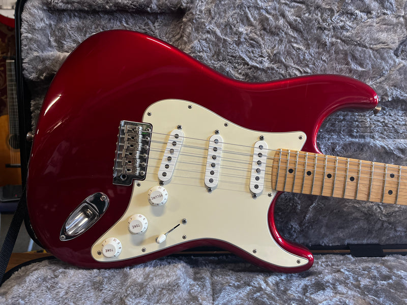 Fender American Special Stratocaster Candy Apple Red 2011