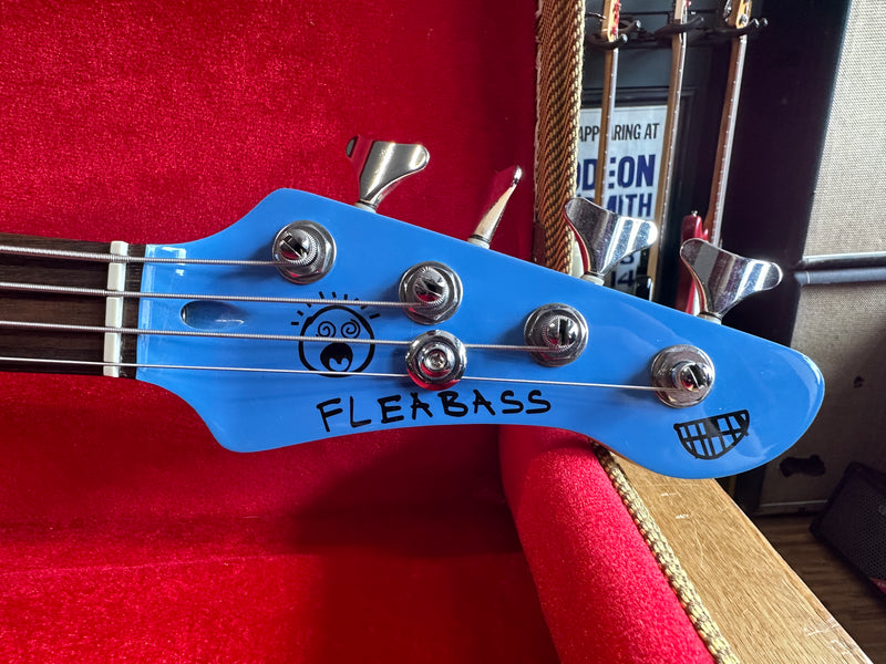 Flea Bass Junior Water Bass