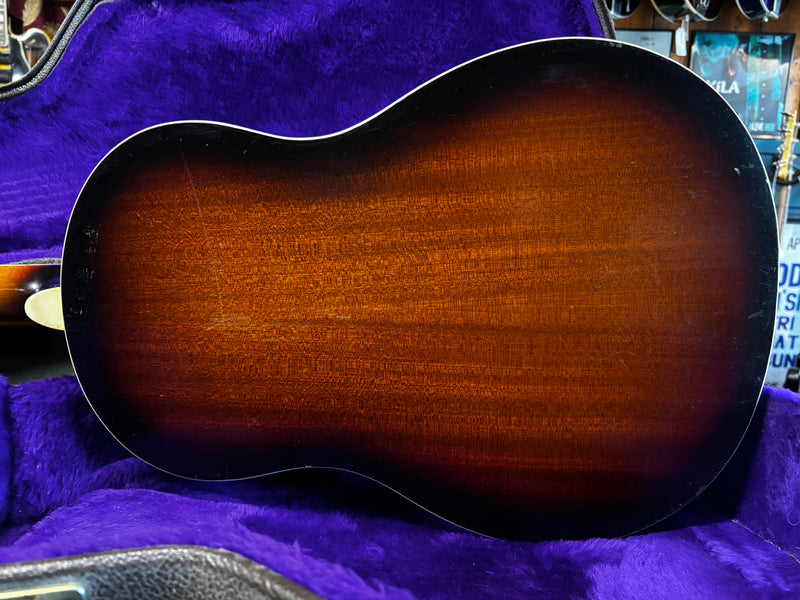 Unbranded Resonator Sunburst