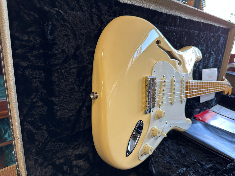 Fender Eric Johnson Thinline Stratocaster Vintage White