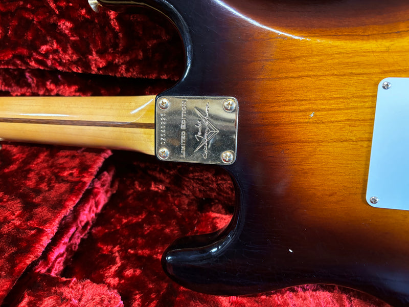 Fender Custom Shop Vintage Custom '57 Stratocaster Journeyman Relic Sunburst Limited Edition NAMM 2019