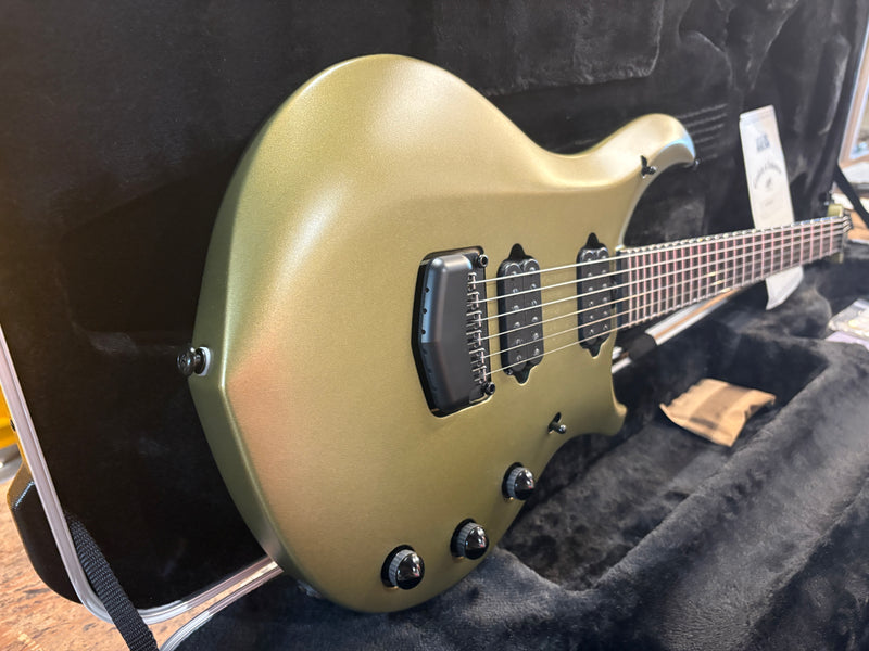 Ernie Ball Ball Family Reserve John Petrucci Signature Majesty 6 Dargie Green 2019