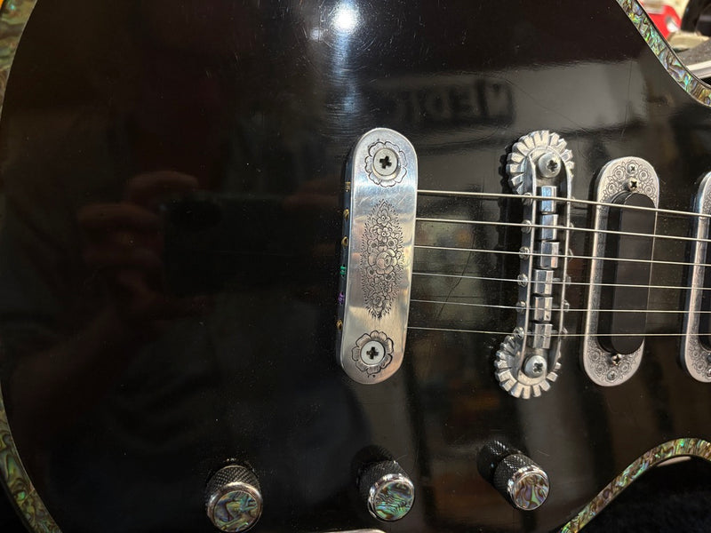 Degay Guitars Zemaitis Style Black