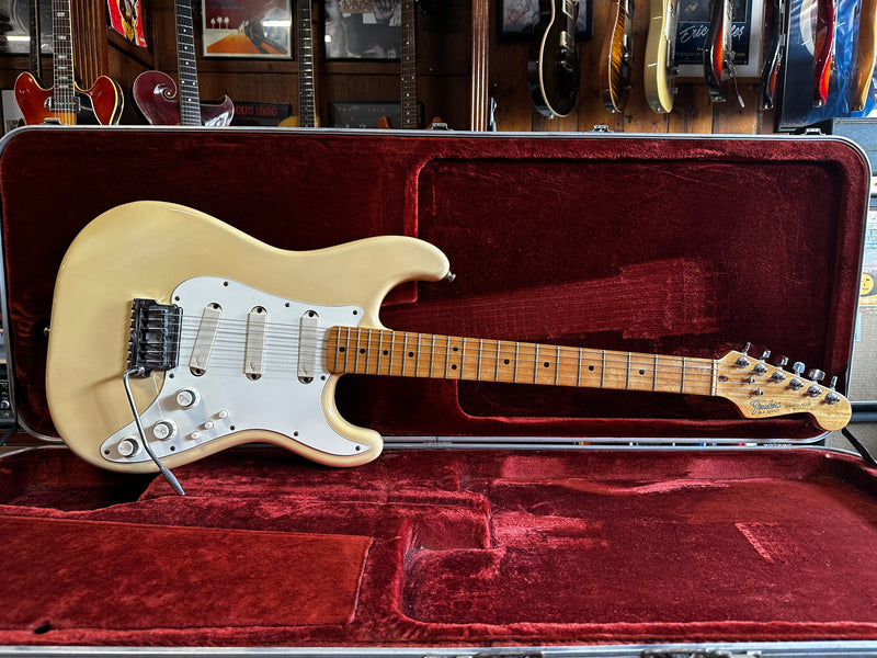 Fender Elite Stratocaster Blonde 1983