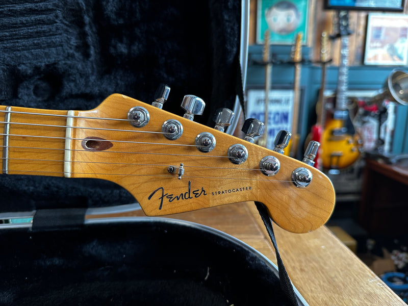 Fender American Deluxe Stratocaster 60th Anniversary Sunburst 2005