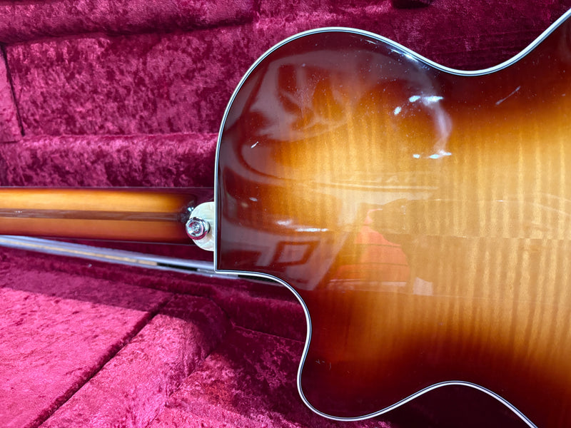 Hofner Club Bass HCT-500/2 Sunburst 2022