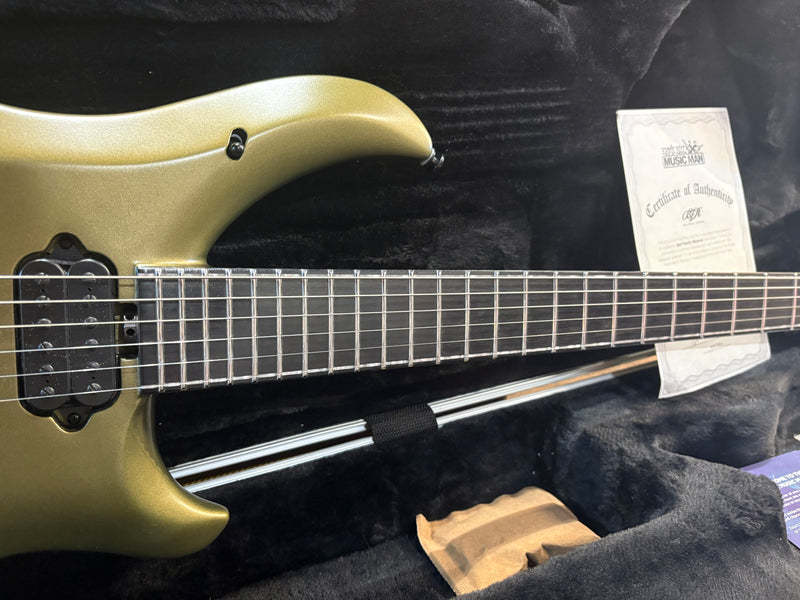Ernie Ball Ball Family Reserve John Petrucci Signature Majesty 6 Dargie Green 2019