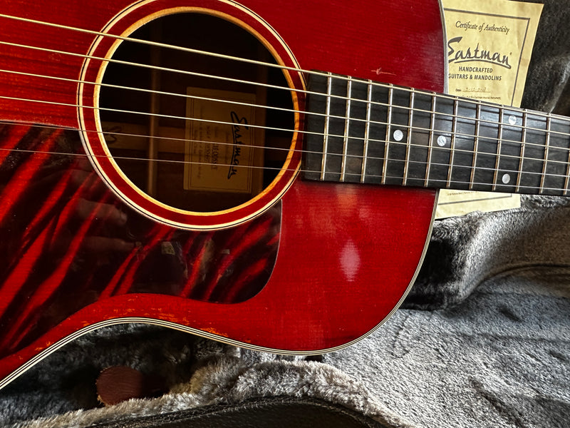 Eastman E10OOSS/V 2018