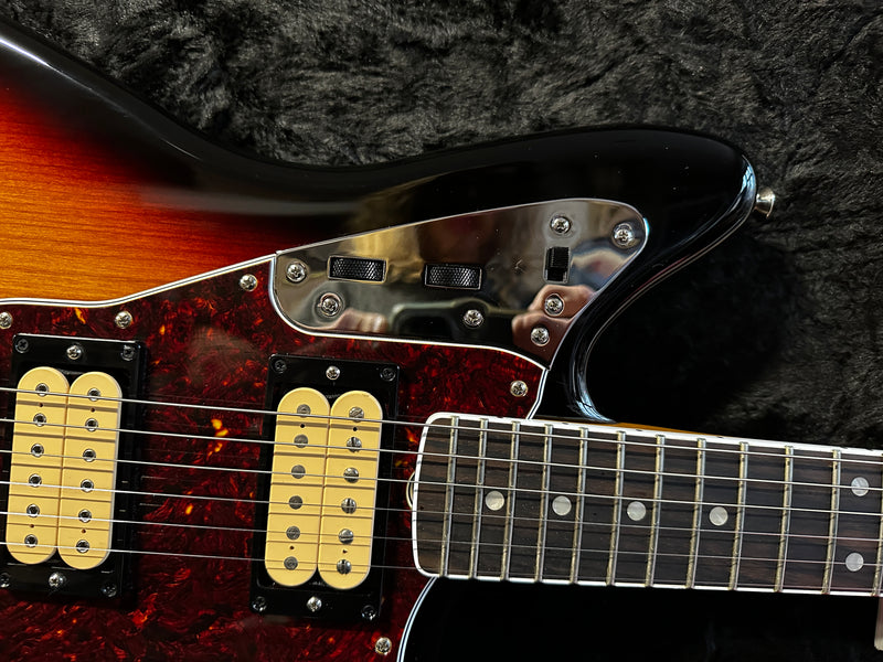 Fender Kurt Cobain Jaguar Sunburst 2023