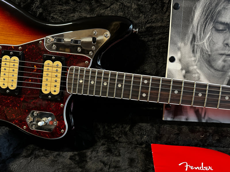 Fender Kurt Cobain Jaguar Sunburst 2023