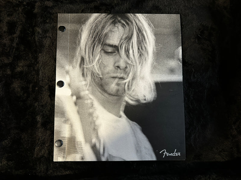 Fender Kurt Cobain Jaguar Sunburst 2023