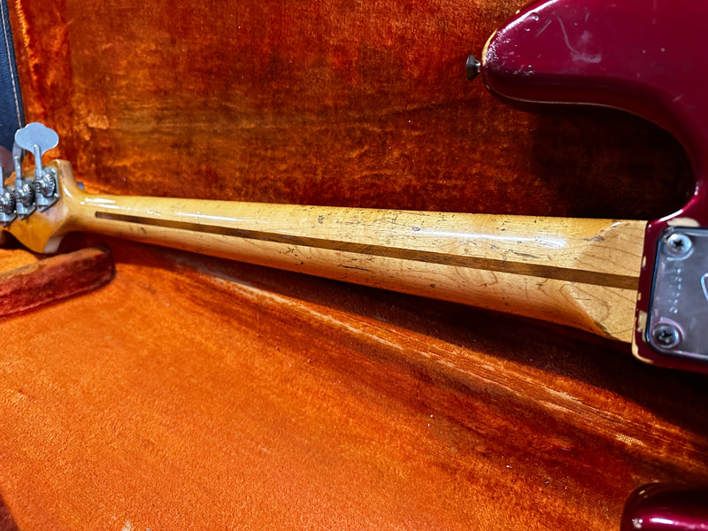 Fender Precision Bass Candy Apple Red 1973