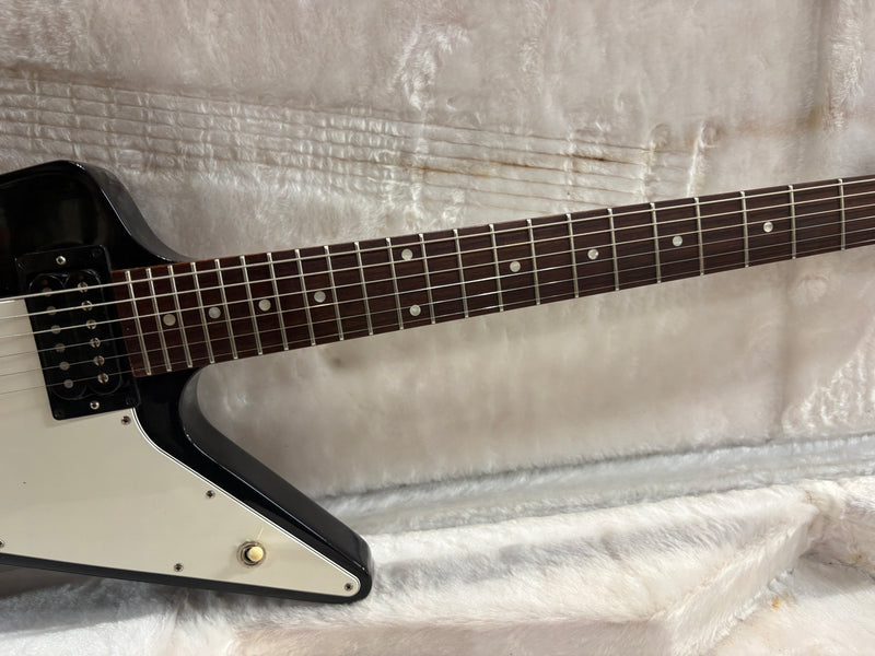 Gibson Explorer Ebony 2012 - Some Neck Guitars