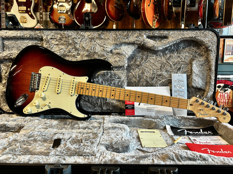 Fender American Professional Stratocaster Sunburst 2016