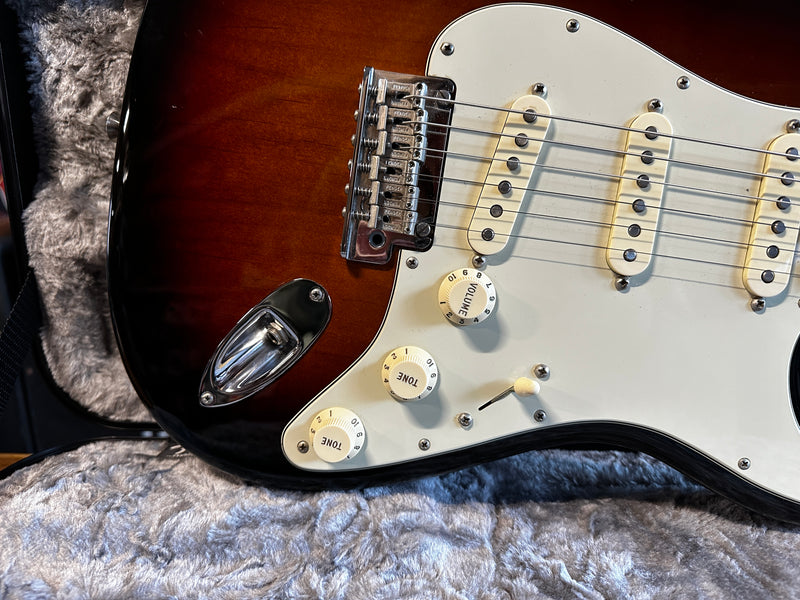 Fender American Professional Stratocaster Sunburst 2016
