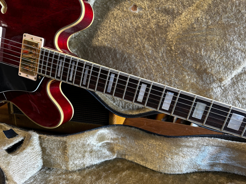 Washburn HB-35 Cherry 1985