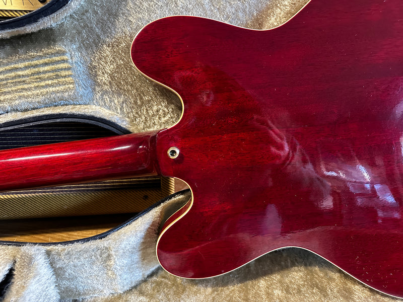 Washburn HB-35 Cherry 1985