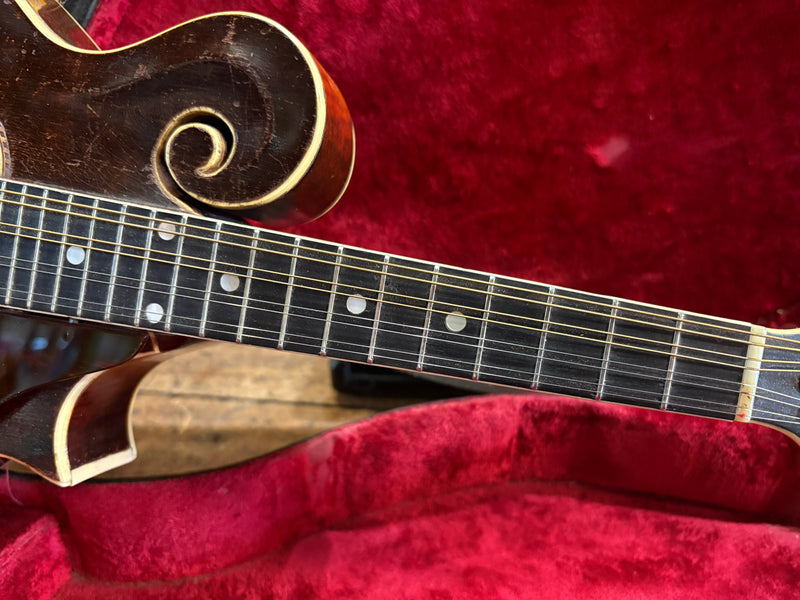 Gibson F-4 Mandolin Sunburst 1923